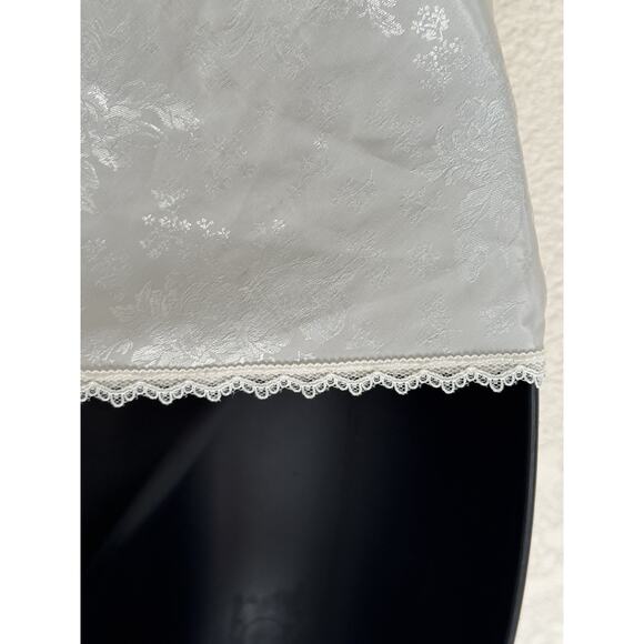 Vintage Y2K Camisole Tank Top White Satin Lace Fairycore Romantic Whimsical M - Picture 8 of 10